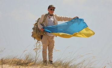 Дмитро Комаров