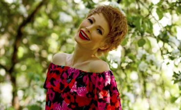 Олена-Крістіна Лебідь