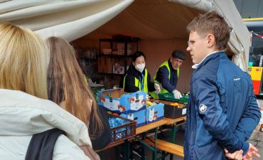 Син Тіни Кароль волонтерив у Варшаві