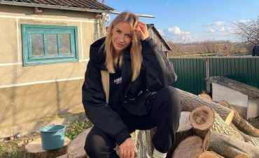 Леся Нікітюк