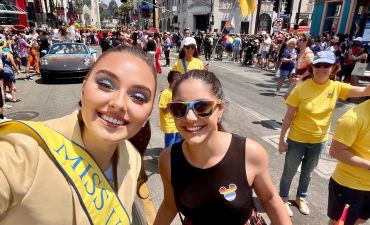 Вероніка Дідусенко на LA Hollywood Pride Parade
