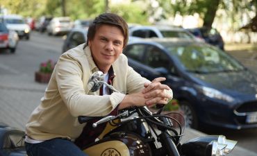 Дмитрий Комаров