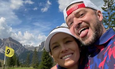 «Стареешь, как хорошее вино»: Джастин Тимберлейк поздравил Джессику Билл с 41-летием