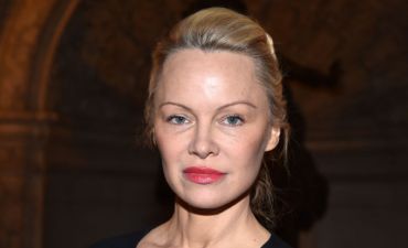 Памела Андерсон