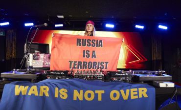 Владимир Ивасюк, Balaklava Blues, KRUTЬ: подборка украинской музыки на американском радио