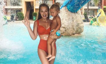 Яна Соломко с дочерью КИрой