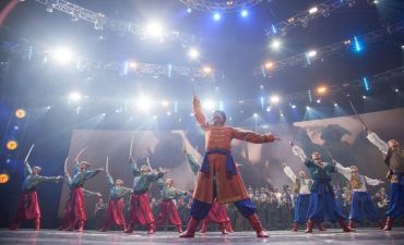 Концерт «Сили, озброєні танцем» від трьох найкращих військових ансамблів України