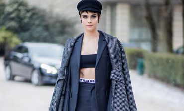 Совершенно голая: Кара Делевинь опубликовала пикантное фото в ванной