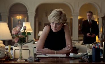 Елізабет Дебікі