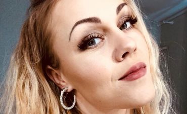 Редкое фото: певица Алеша показала заметно подросших сыновей