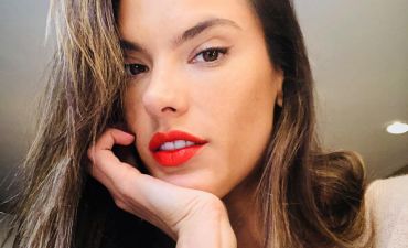 Алессандра Амбросио