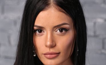 Еще одна участница: Рожден Ануси лично привез девушку на проект "Холостяк"