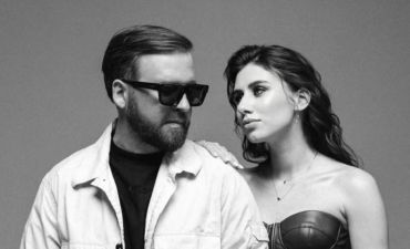 Сергій Танчинець і його нова дівчина Юліана Корецька, піарниця гурту «Без Обмежень»