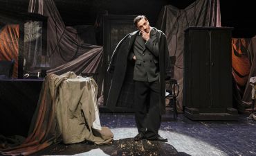 Как выглядел бы сегодня Франц Кафка: фотопроект Сони Плакидюк и Давида Петросяна