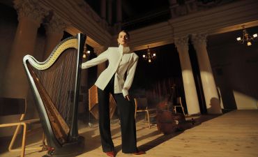 L’eskizzo отметил 10-летие музыкальной коллекцией «Камертон»