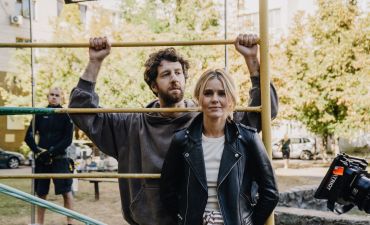 Кузнецова, Парастаев и Довженко: новая романтическая комедия «Испытательный срок»