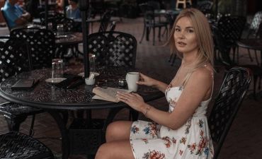 нейл-майстриня Тетяна Ілюк