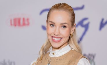 Даша Квиткова анонсировала благотворительное событие «Под подушкой»: какие звезды выступят?