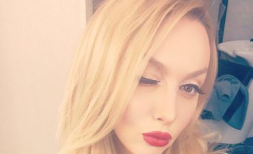 Оля Полякова