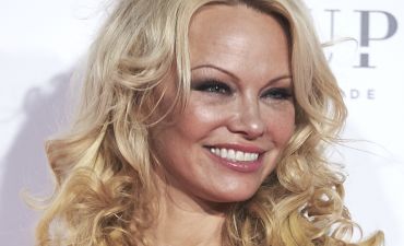 Памела Андерсон