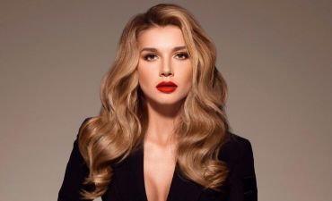 Миша Романова