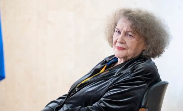 Лина Костенко