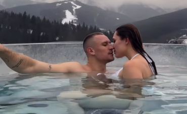 Тарас Цимбалюк підтвердив роман з Оленою Світлицькою та показав їхній поцілунок