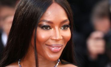 Наоми Кэмпбелл - самая нестареющая супермодель