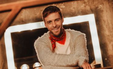 Макс Барских в фотосессии для Viva!