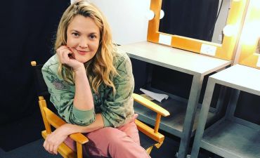 Неудачный макияж Дрю Бэрримор