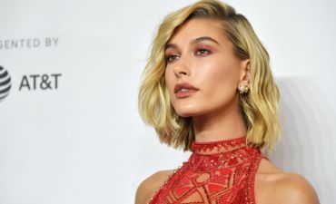 Хейли Болдуин