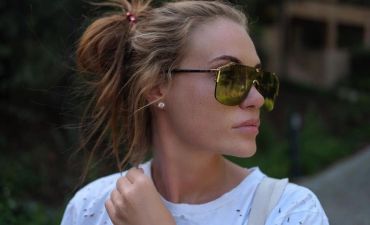 Какая попа! Слава Каминская похвасталась подтянутыми ягодницами