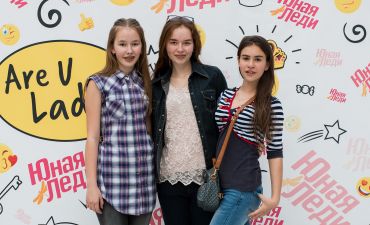 Young Lady Open Kids Skechers