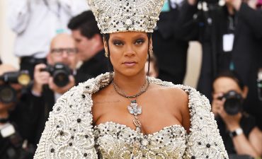 Рианна на Met Gala 2018