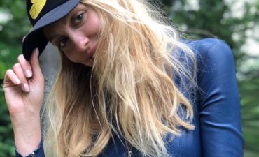 Оля Полякова