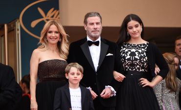 Джон Траволта с семьей