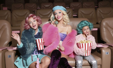 Оля Полякова в фотосессии Viva! с дочками