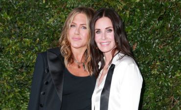 Энистон и Кокс