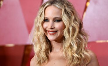 У Дженнифер Лоуренс новый роман