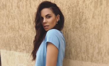 Настя Каменских