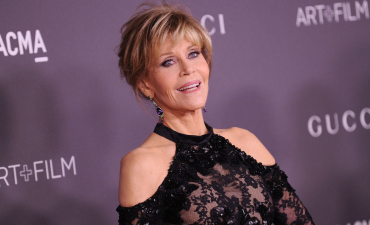 Нестареющий вид и осиная талия: актриса Джейн Фонда отметила 80-летие!