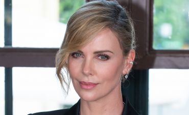 Шарлиз Терон