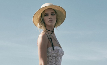 Девушка-мечта: нежная Дженнифер Лоуренс блистает в рекламе Dior