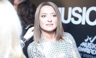 Конфуз на сцене: Наталье Могилевской во время выступления выключили звук