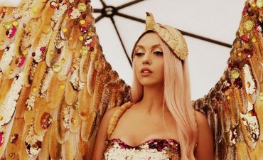 Оля Полякова