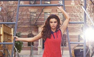 Селена Гомес