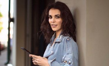 Сати Казанова уехала работать на Бали