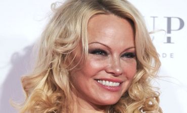 Памела Андерсон