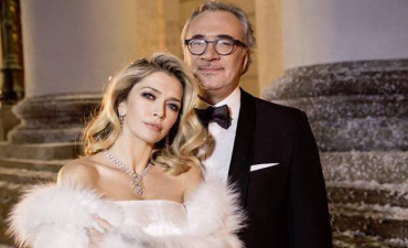 Вера Брежнева поздравила с Новым годом редким общим фото с Константином Меладзе