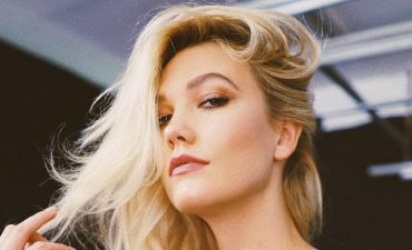 Карли Клосс